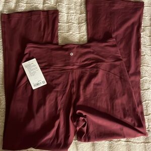Lululemon Groove super high rise nulu flared NWT